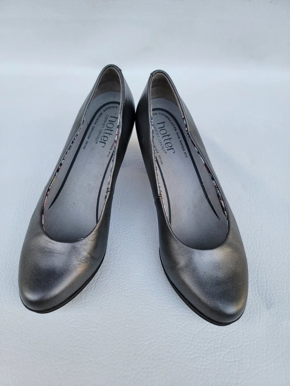 hotter Women's Metallic Gray Low Heel Pumps